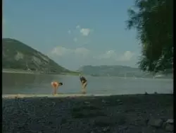 Geile Oma mit prallem Hintern wird genagelt